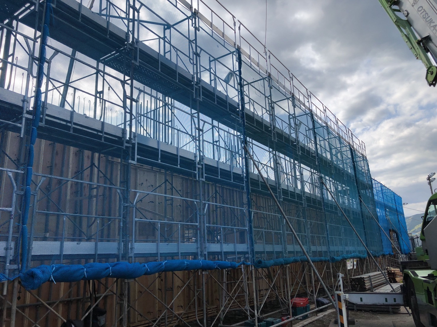 静岡県三島市に本社を置く㈱下田組です。足場鳶職人求人募集中です。経験者未経験者は問いません。